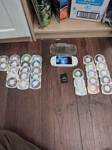 Sony psp 2003 - 2003, white