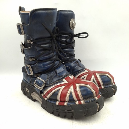 New rock boots reactor - new,