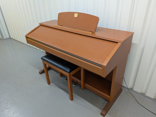Yamaha clavinova cvp 301 - yamaha,
