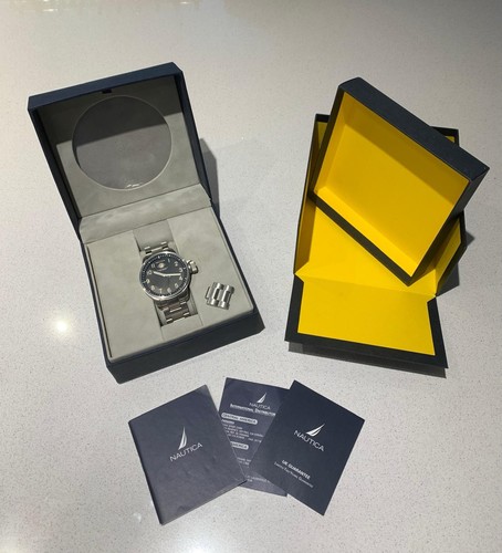 Nautica watch model a20024 - nautica,