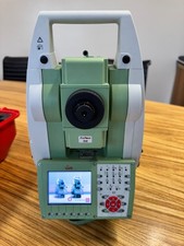 Leica TS15 A 5" R30 Total