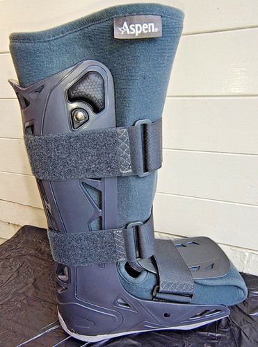 Aspen medical tall traverse - aspen,