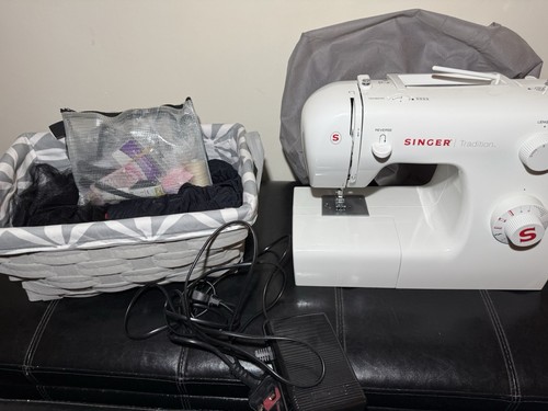 Singer sewing machine bundle - singer,