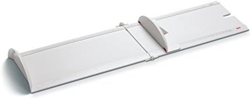 Measuring board for mobile use