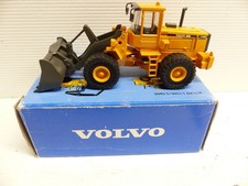 SCOOP VOLVO BM L180 C WHEEL