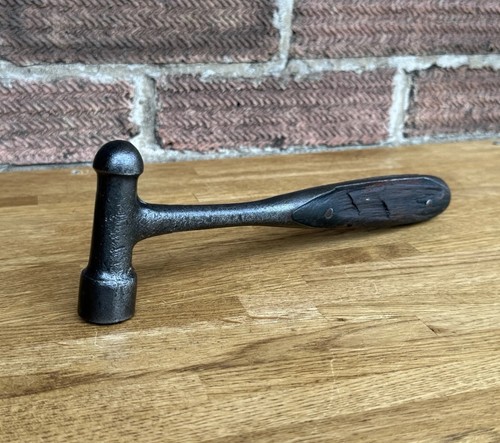 Antique perfect pattern - antique, ball