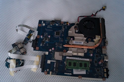 Motherboard 5892p rev 0 - motherboard, la-5892p