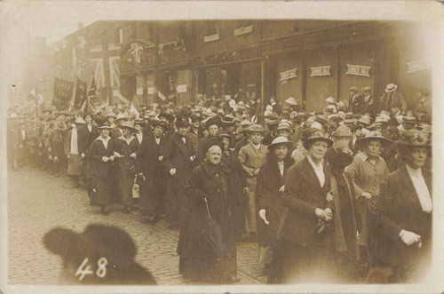 Ashton under lyne - under, easter