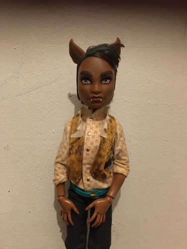 Monster high clawd wolf doll - high,
