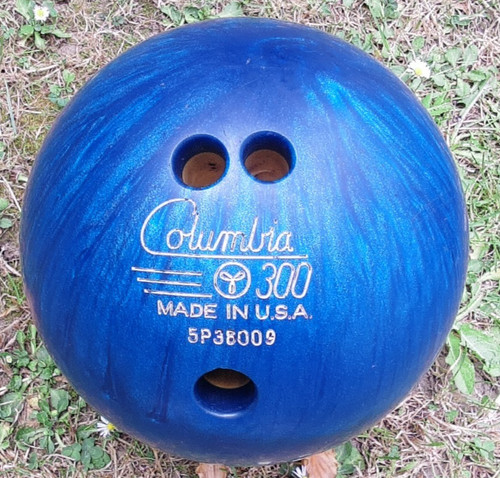 Vintage bowling ball - vintage,