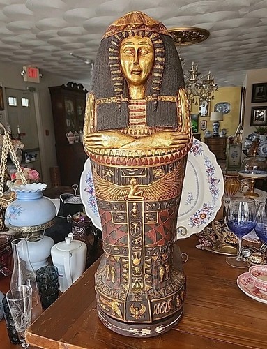 Tall egyptian queen - 26.6",