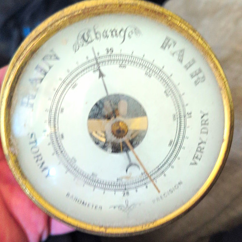 Round aneroid wall barometer - aneroid,