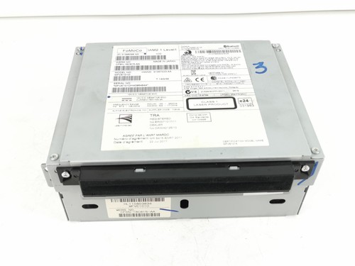 Radio head unit - radio, v40