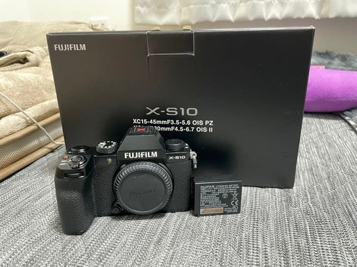 Fujifilm s10 mirrorless - x-s10,