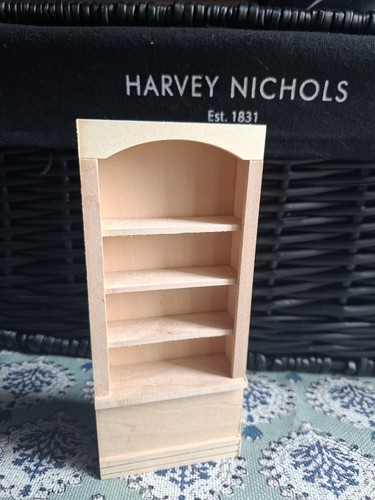 Dolls house book - dolls,