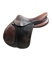 Devoucoux Biarritz 17.5 Jumping Saddle