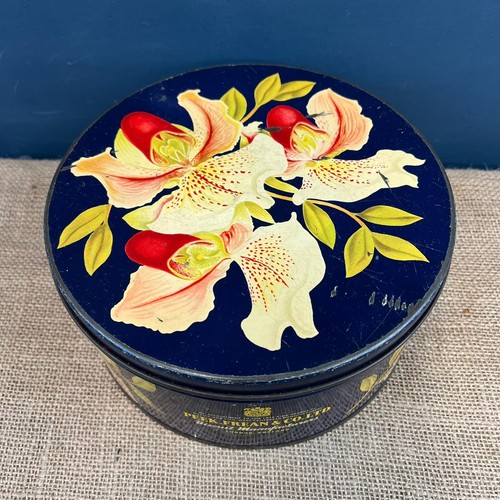 Vintage 1950s peek - peek, frean