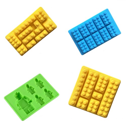 Building bricks robot - building,