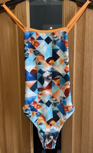 Funkita smashed wave girl - funkita,