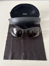 Vintage Prada SPR15L 2AU-S1