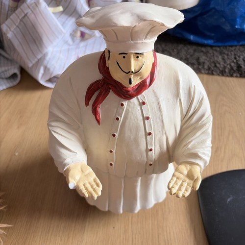 Chef figurine statue - chef,