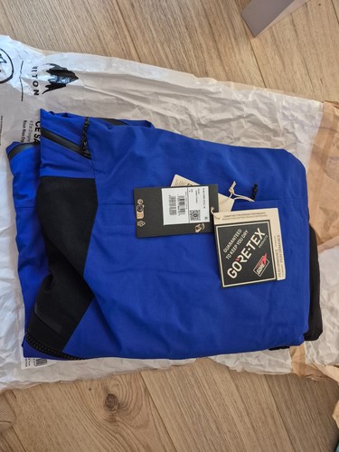 Jake blue true black - jake,