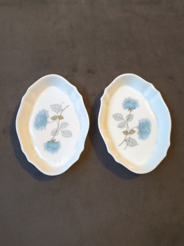 Wedgewood pin tray trinket - 2,