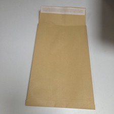 Gusset Pocket Peel Seal Envelopes Manilla 125 Pieces Pack 15x10 or 381x254x25 mm