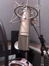Neumann U87Ai Microphone with