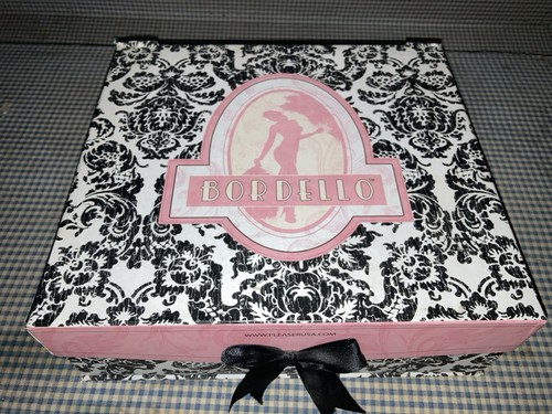 Bordello shoe box - box,