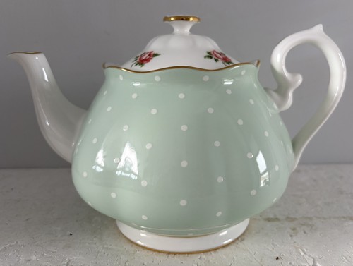 Royal albert polka rose teapot - polka,