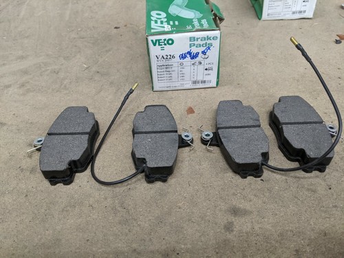 Veco front brake pads - front,