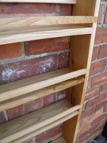 Oak larder wall counter - /,