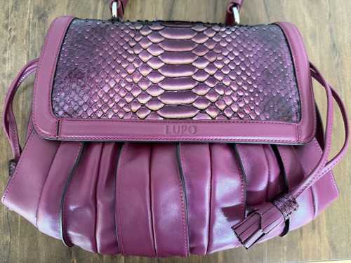 Rare lupo magenta - rare, abanico