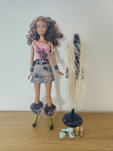 Barbie christie fashion - christie, show