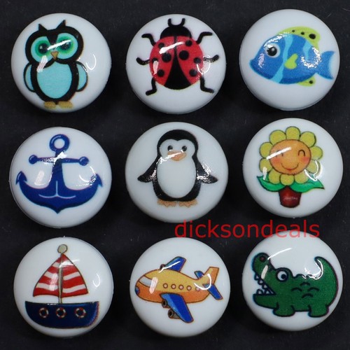 Novelty picture buttons - ,