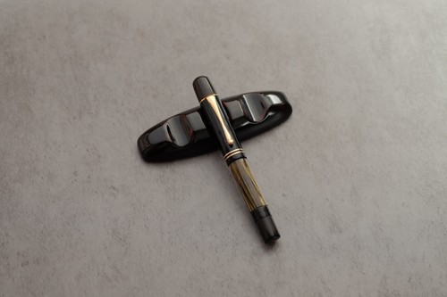 Pelikan 100 fountain pen - pelikan,
