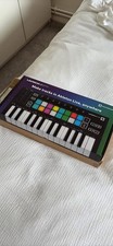 Novation Launchkey Mini Mk3 25 Mini-key Midi Keyboard Controller