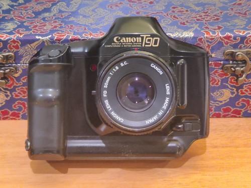 Canon t90 self metering - self-metering, film