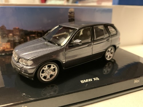 Minichamps bmw in grey - minichamps,