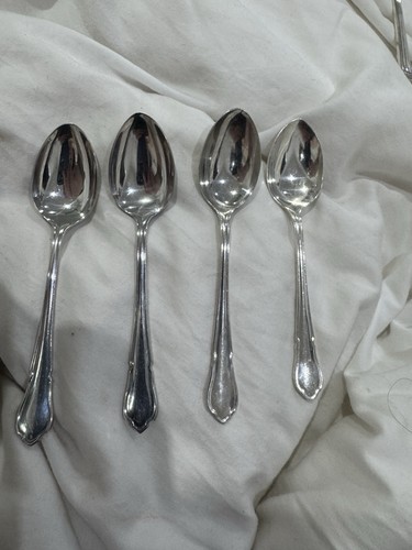 Walker hall silver plated - &,