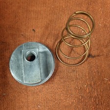 Amal GP Carburetter Top & spring.