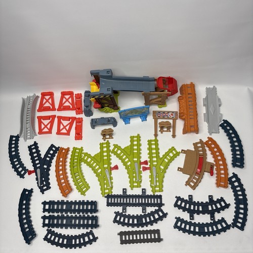 Trackmaster thomas friends - thomas,