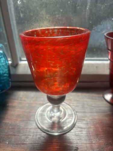 Red mdina goblet gold leaf - red,