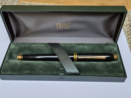 Stunning vintage cross - vintage,
