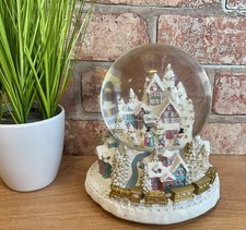 Christmas Train Pastel Musical Snowglobe Boxed JD336191
