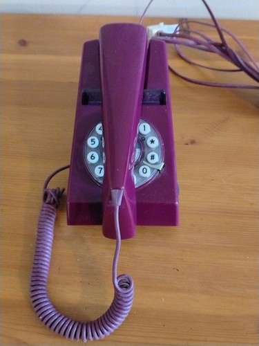 Wild wolf purple retro - wild,