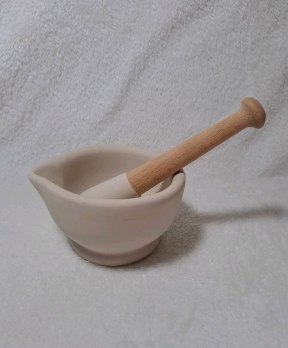 Milton brook pestle mortar - *~milton, +