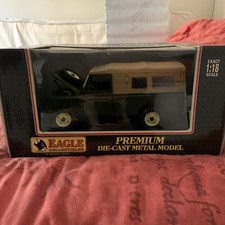 Eagle 440300 Land Rover Series 111 109 Soft Top 1:18 scale premium diecast model