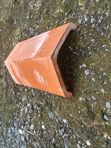Angled clay ridge tile - angled,